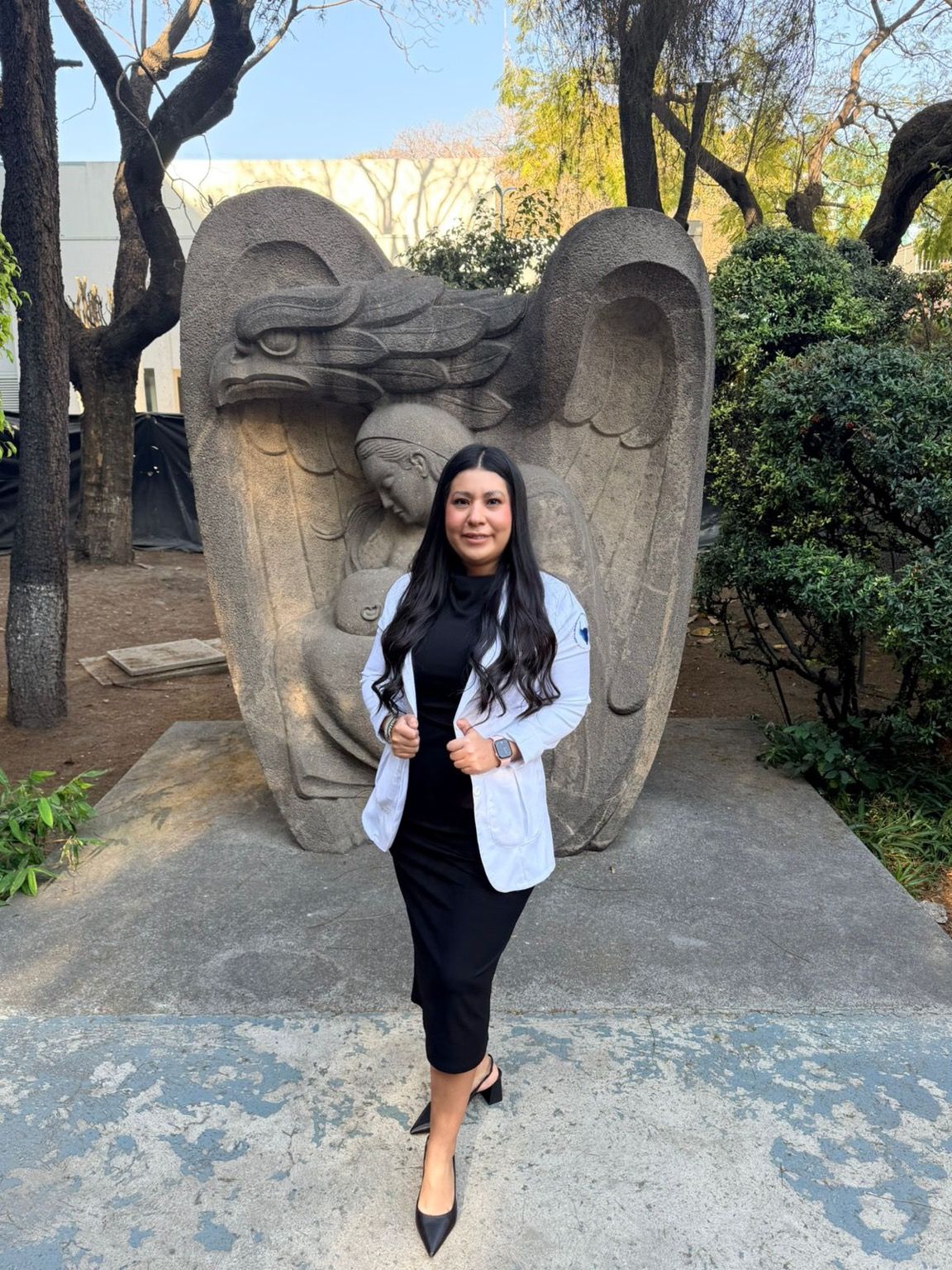 Retrato profesional de la Dra. Areli García Martínez